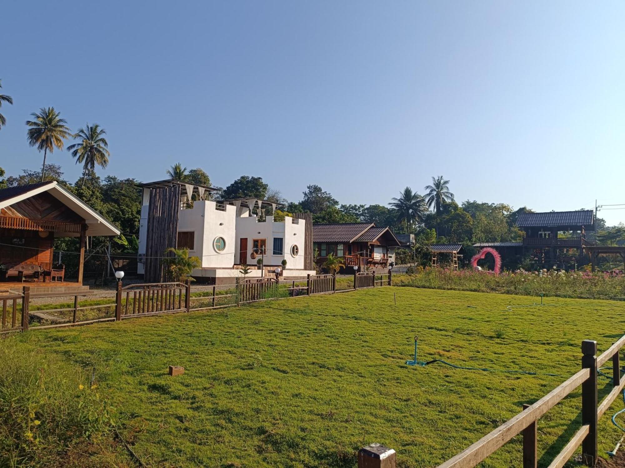 ม่วนใจ๋ปันสุข โฮมสเตย์แอนคาเฟ่ Muanjai Punsuk Homestay And Cafe จอมทอง ภายนอก รูปภาพ