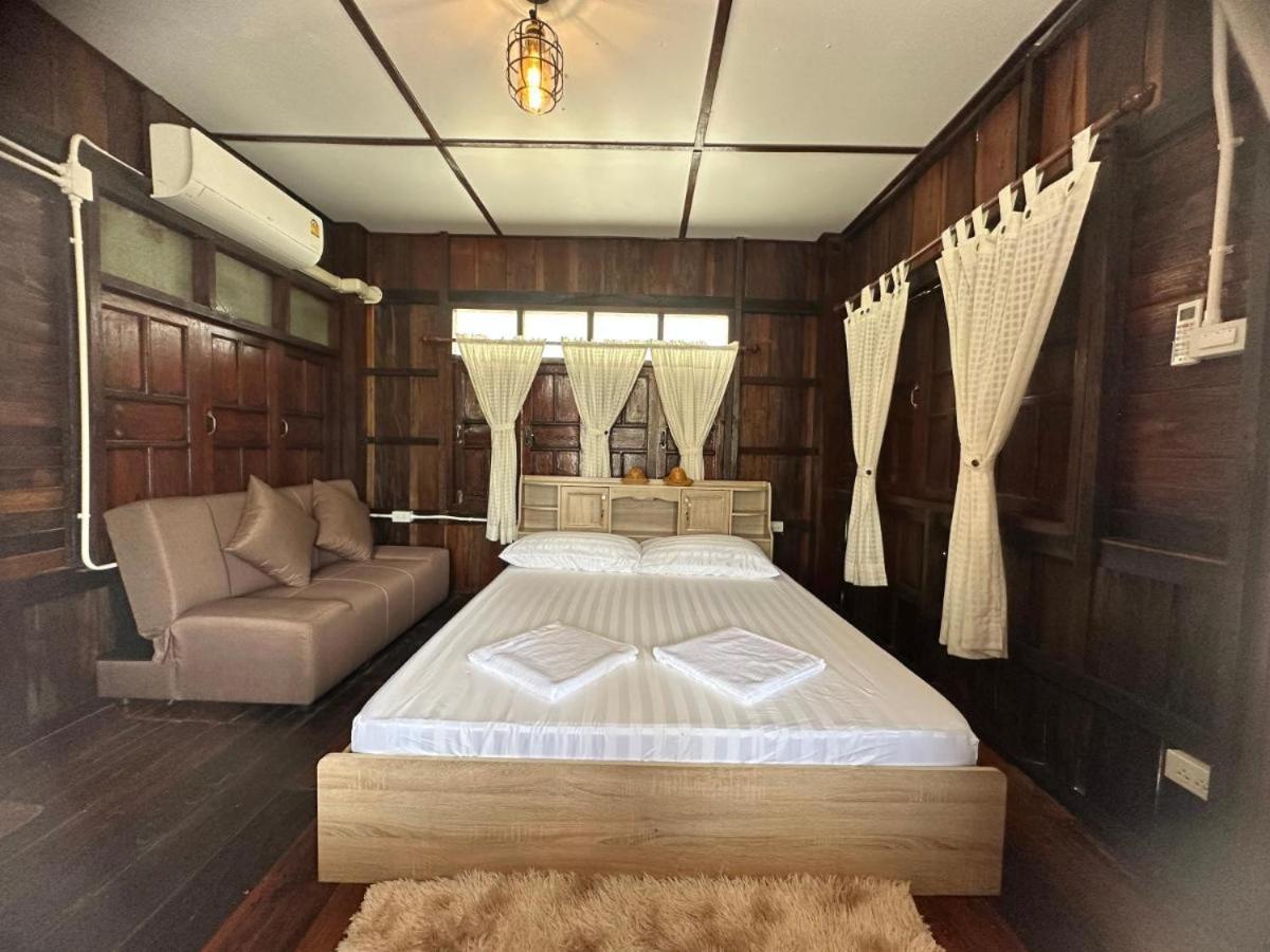 ม่วนใจ๋ปันสุข โฮมสเตย์แอนคาเฟ่ Muanjai Punsuk Homestay And Cafe จอมทอง ภายนอก รูปภาพ