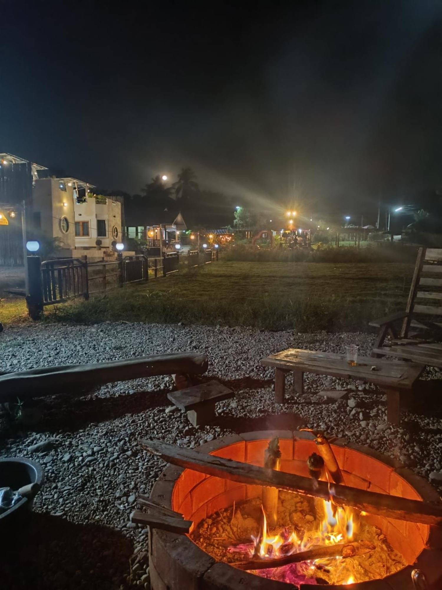 ม่วนใจ๋ปันสุข โฮมสเตย์แอนคาเฟ่ Muanjai Punsuk Homestay And Cafe จอมทอง ภายนอก รูปภาพ