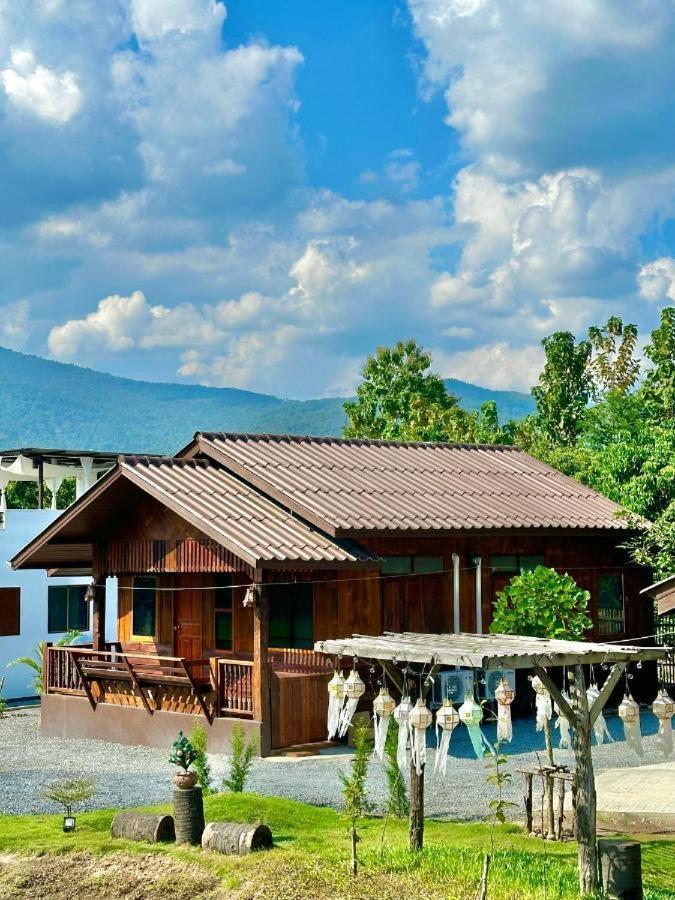 ม่วนใจ๋ปันสุข โฮมสเตย์แอนคาเฟ่ Muanjai Punsuk Homestay And Cafe จอมทอง ภายนอก รูปภาพ