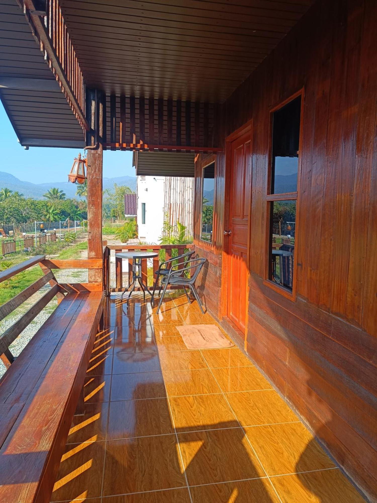 ม่วนใจ๋ปันสุข โฮมสเตย์แอนคาเฟ่ Muanjai Punsuk Homestay And Cafe จอมทอง ภายนอก รูปภาพ