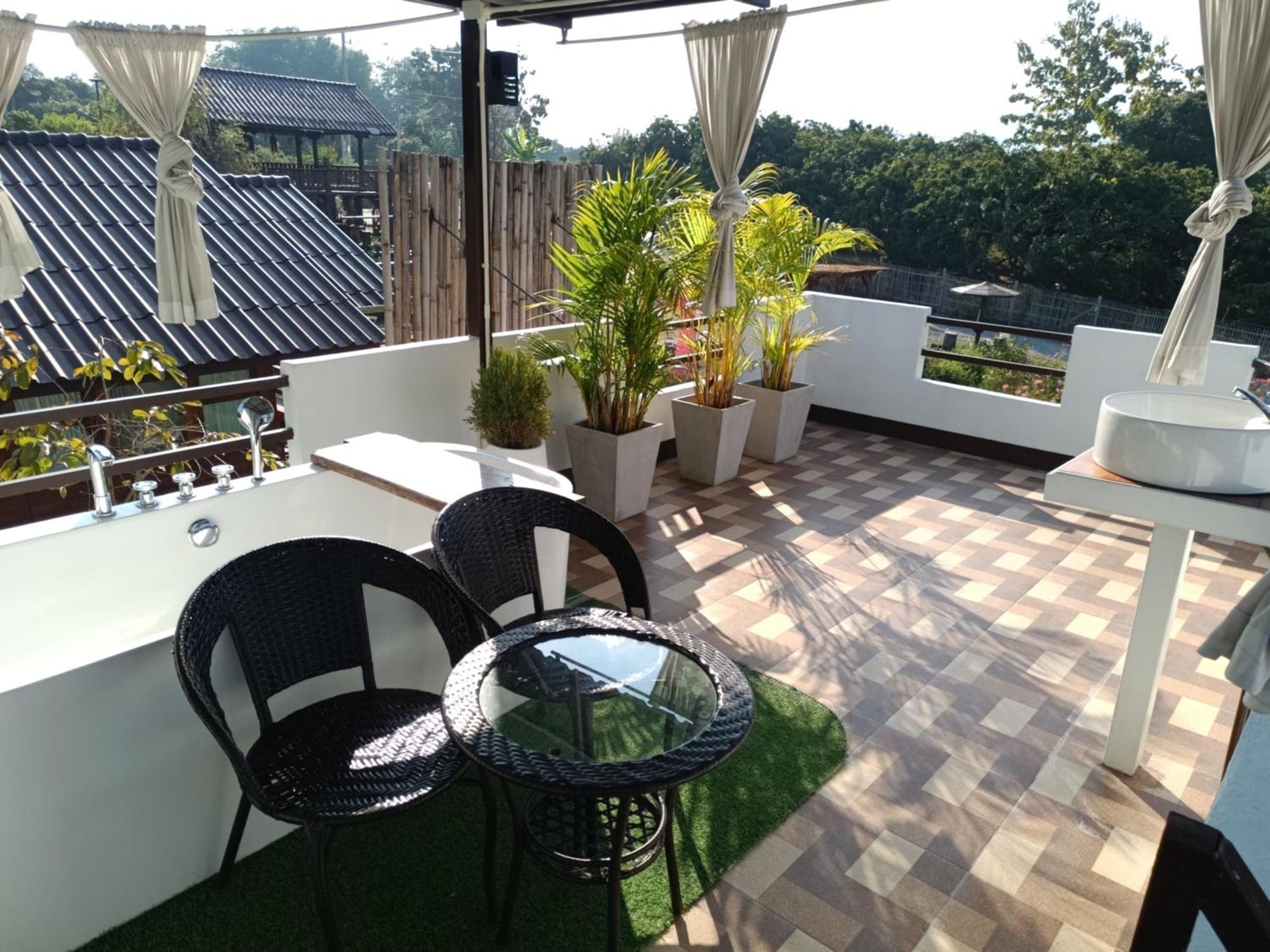 ม่วนใจ๋ปันสุข โฮมสเตย์แอนคาเฟ่ Muanjai Punsuk Homestay And Cafe จอมทอง ภายนอก รูปภาพ